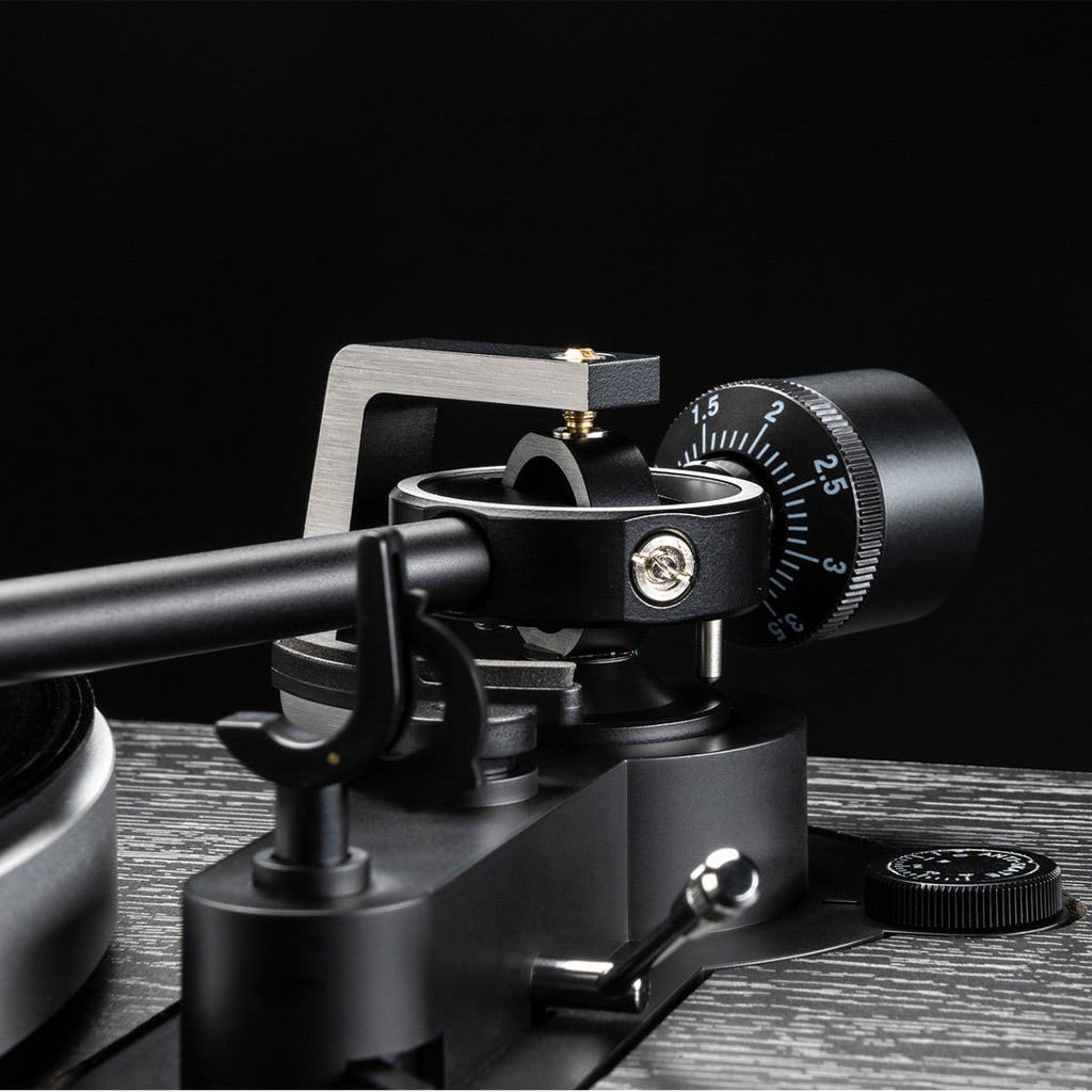 Dual CS 529 Fully Automatic 3-Speed Turntable with Bluetooth (Black Veneer)